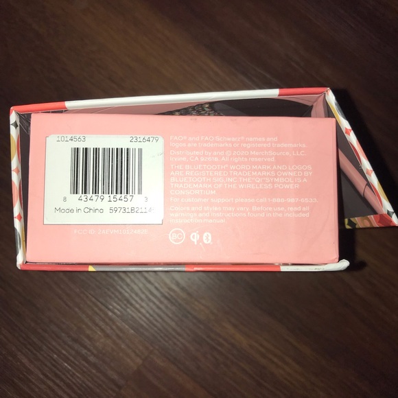 FAO Schwarz Music Love True Bluetooth Wireless Earbuds With Jewel Case NIB - Picture 8 of 8